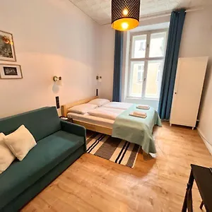  Apartment Supreme In The Center